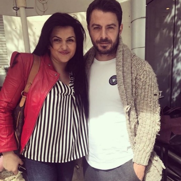 Ο Γιώργος μαζί με την υπεύθυνη και ιδιοκτήτρια της εταιρίας La Vie En Rose, Δήμητρα Κατσαφάδου - 9 Μαρτίου 2018 Φωτογραφία: katsaphadou Instagram