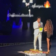 Ο Γιώργος μαζί με την Ελένη Φουρέιρα στη σκηνή, την οποία και βράβευσε ως Best Female Pop Artist της χρονιάς στα βραβεία Mad που έγιναν στις 27 Ιουνίου 2018 Φωτογραφία: maniakapar Instagram