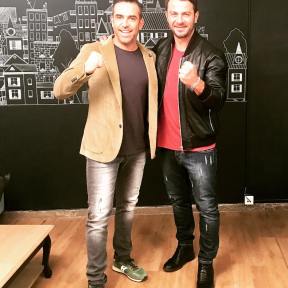Ο Γιώργος μαζί με τον Στέφανο Κωνσταντινίδη κατά τη συνέντευξή του στην εκπομπή "Στη φωλιά των Κου Κου" στις 29 Νοεμβρίου 2018 Φωτογραφία: stefkonstantinidis Instagram