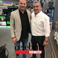 Ο Γιώργος με τον Λουκά Φουρλά κατά τη διάρκεια της παρουσίασης του βιβλίου του στο κατάστημα Public του Nicosia Mall στην Κύπρο - 31 Μαΐου 2019 Φωτογραφία: Celebrity reporter